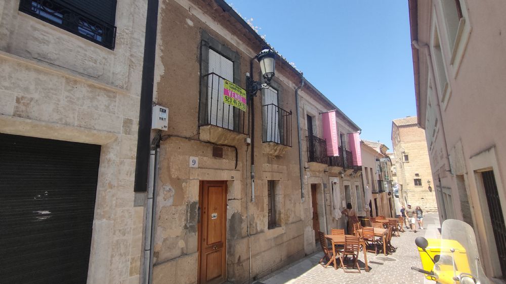 CASA EN PLENO CENTRO DE CIUDAD RODRIGO