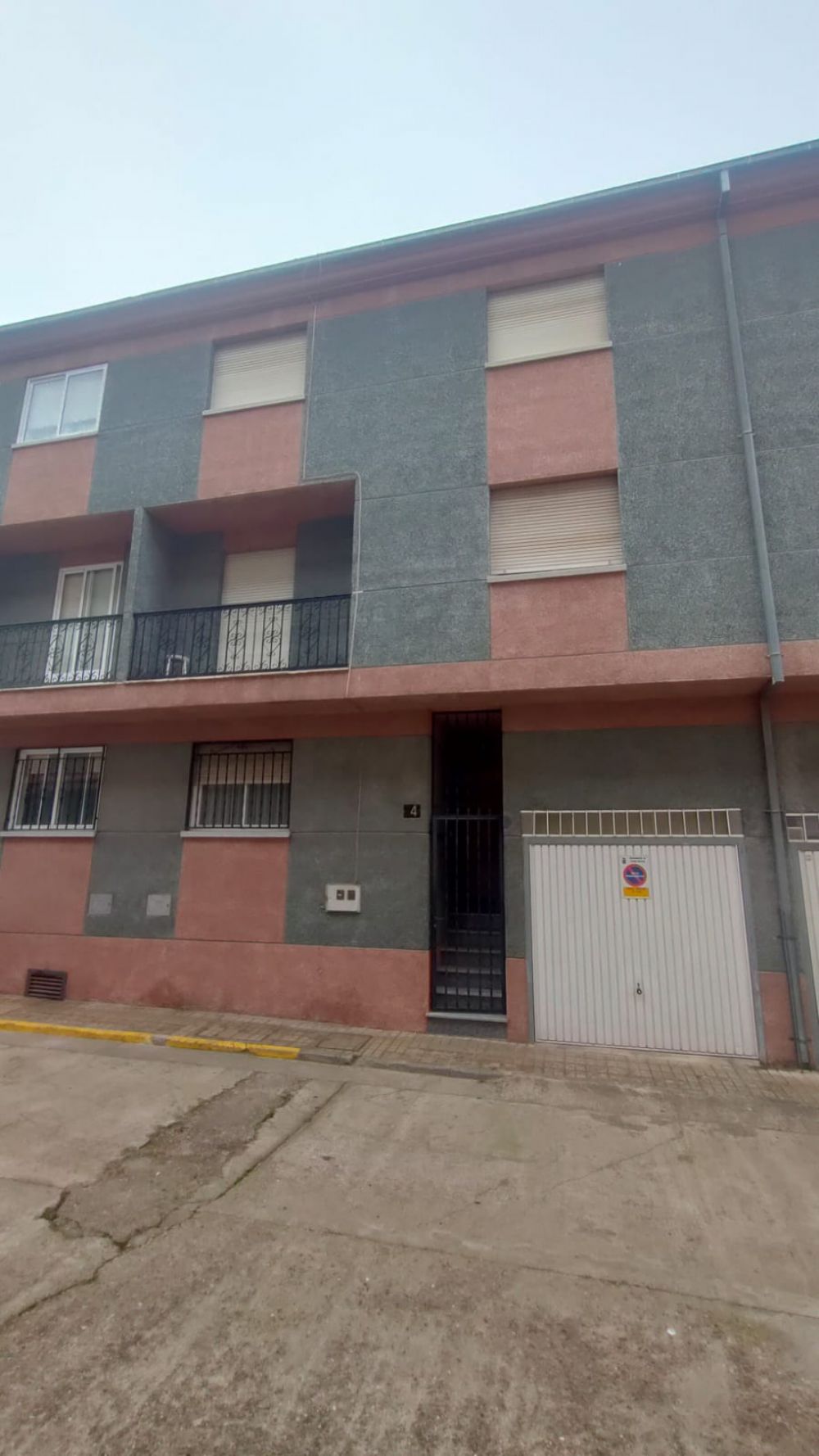 CHALET EN CIUDAD RODRIGO EN C/ GUARDIA CIVIL, 4