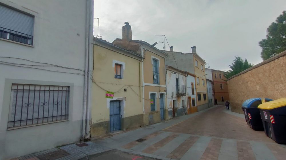CASAS EN C/ CARMELITAS EN CIUDAD RODRIGO (SALAMANCA)