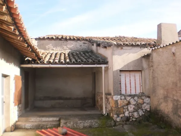 Casa con Gran Patio en Serranillo (Salamanca) - foto 12