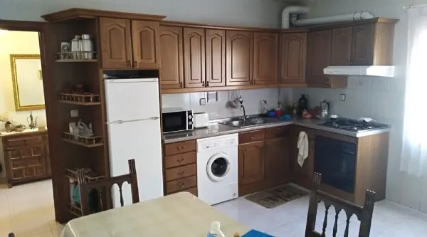 Casa en el Maillo con 10 Dormitorios - foto 6