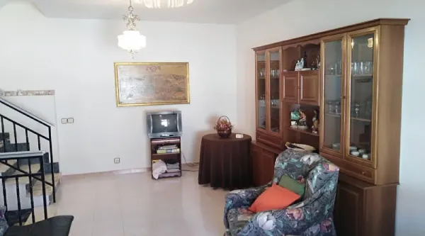 Casa en el Maillo con 10 Dormitorios - foto 10