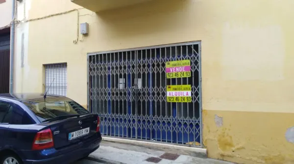 Local Comercial en Ciudad Rodrigo en C/ Cristóbal Colón, 10 - foto 9