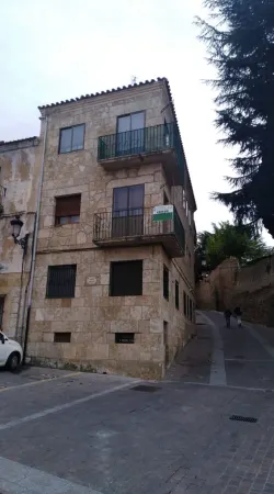 Piso en Ciudad Rodrigo en C/ Castillo, 9, Bajo - foto 6