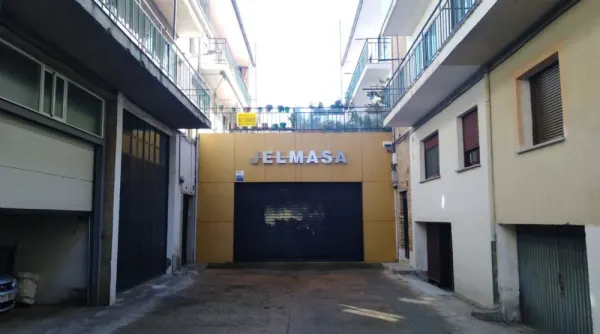 Local Comercial en Ciudad Rodrigo en C/ Juan Xxiii, 7 - foto 2