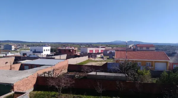 Piso en Ciudad Rodrigo en C/ Tormes, 15, 1º - foto 2