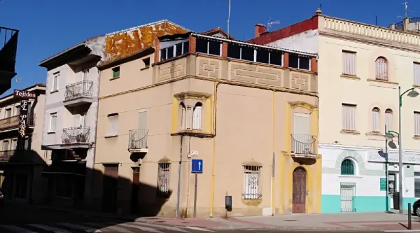 Casa en Ciudad Rodrigo en C/ Santa Clara,2 - foto 1