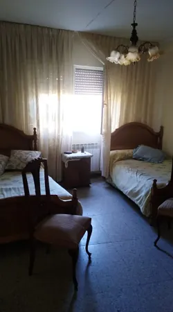 Casa en Ciudad Rodrigo en C/ Sorolla, 7 - foto 3