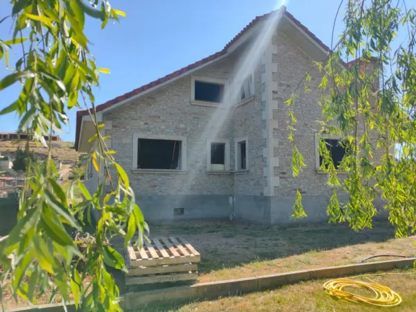 Chalet sin Terminar en Ciudad Rodrigo - foto 3