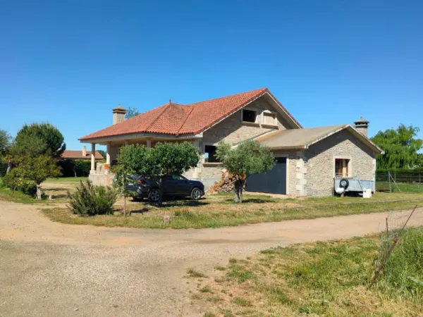Chalet sin Terminar en Ciudad Rodrigo - foto 8