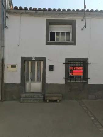 Casa en C/ Noveno en San Felices de los Gallegos (Salamanca) - foto 1