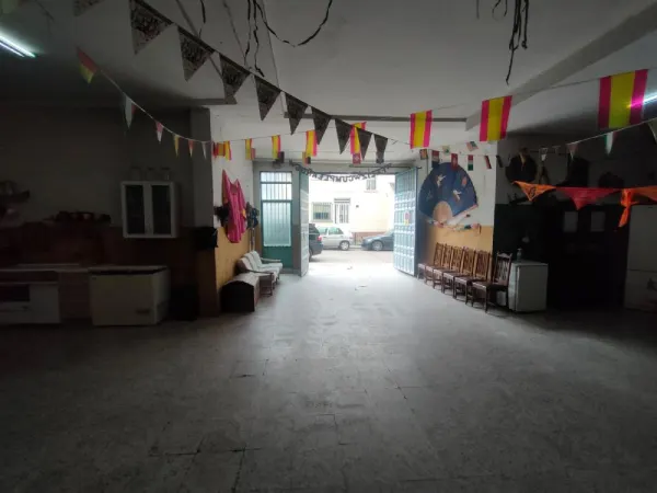 Local-Garaje en C/ Jesús Pereira de Ciudad Rodrigo (Salamanca) - foto 4