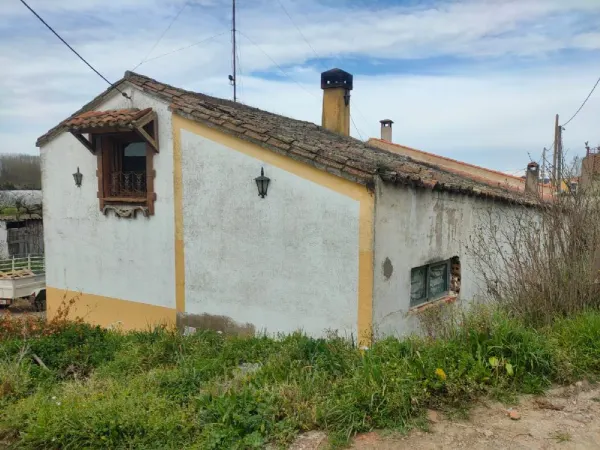 Parcela con Casa, Nave y Corrales en Ciudad - foto 11