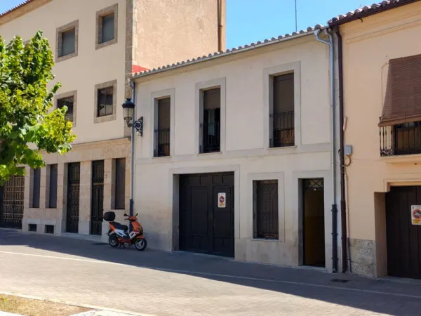 Casa en Pleno Centro de Ciudad Rodrigo - foto 1