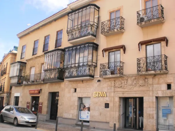Piso con Ascensor en Ciudad Rodrigo en C/ Sánchez Arjona (Centro Ciudad) - foto 1