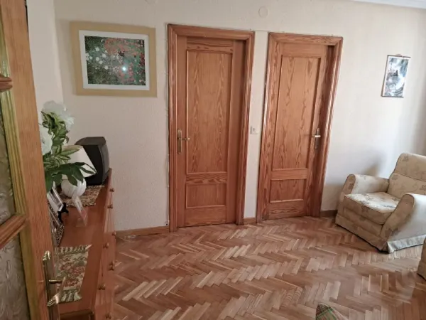 Piso con Ascensor en Ciudad Rodrigo en C/ Sánchez Arjona (Centro Ciudad) - foto 3