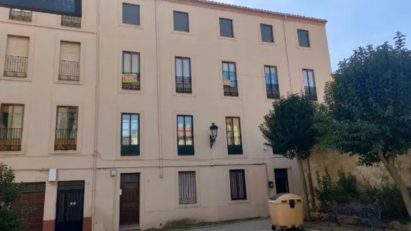 Piso en Ciudad Rodrigo C/ Dominguez Bordona, 5, 2º Dcha. - foto 1