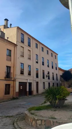 Piso en Ciudad Rodrigo C/ Dominguez Bordona, 5, 2º Dcha. - foto 2