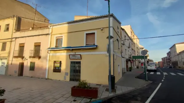 Edificio Destinado a Bar en Ciudad Rodrigo - foto 1