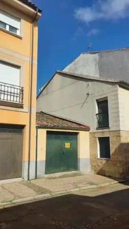 Garaje-Almacén en Ciudad Rodrigo en C/ Peramato, 9 - foto 2