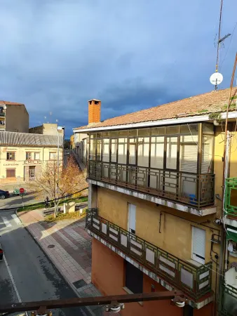 Piso en Ciudad Rodrigo C/ Coria, 2, 2º - foto 2