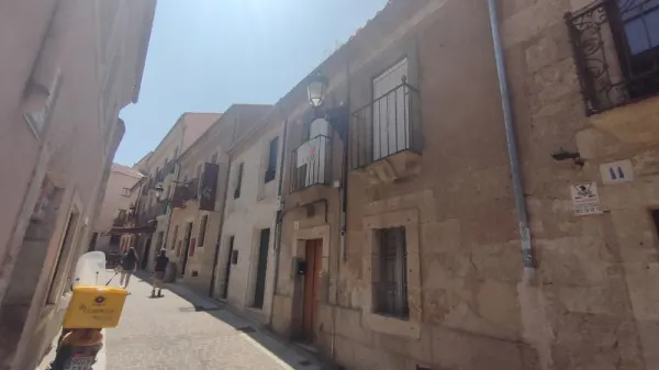 Casa en Pleno Centro de Ciudad Rodrigo - foto 3