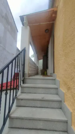 Vivienda Más Dos Locales en Ciudad Rodrigo, C/ Agustín de Foxá - foto 2