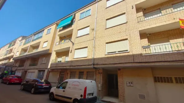 Piso en Ciudad Rodrigo C/ Sánchez Terán, 8, 2º - foto 1