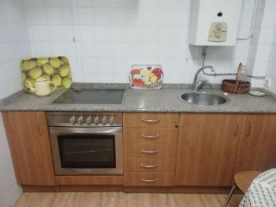 PISO BAJO EN CIUDAD RODRIGO EN AVENIDA DE AGUSTÍN DE FOXÁ - foto 4