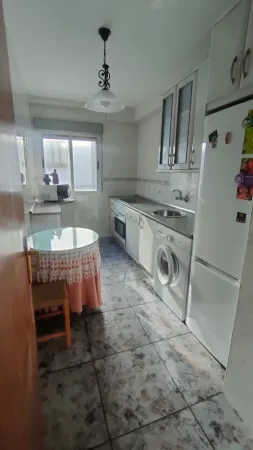 Piso en Ciudad Rodrigo en C/ San Blas - foto 4