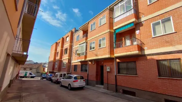 Piso en Ciudad Rodrigo en C/ San Blas - foto 15