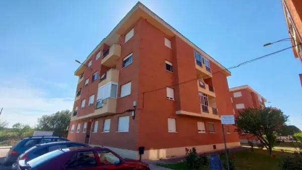Piso en Ciudad Rodrigo Barrio "Santa Marina" - foto 11
