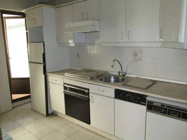 Piso Vivienda en Calle Sancho Iv (Zona Avenida Salamanca) - foto 6
